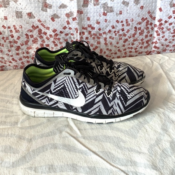 Nike Shoes - Womens Nike Free Trail Fit 5 Black Running Shoes